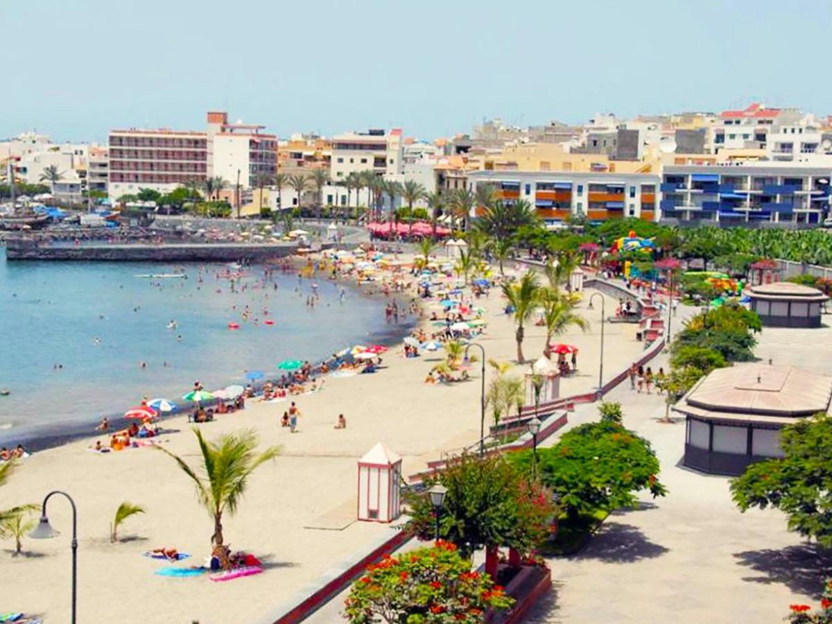 Playa San Juan In The 1St Line From The Beach Extérieur photo